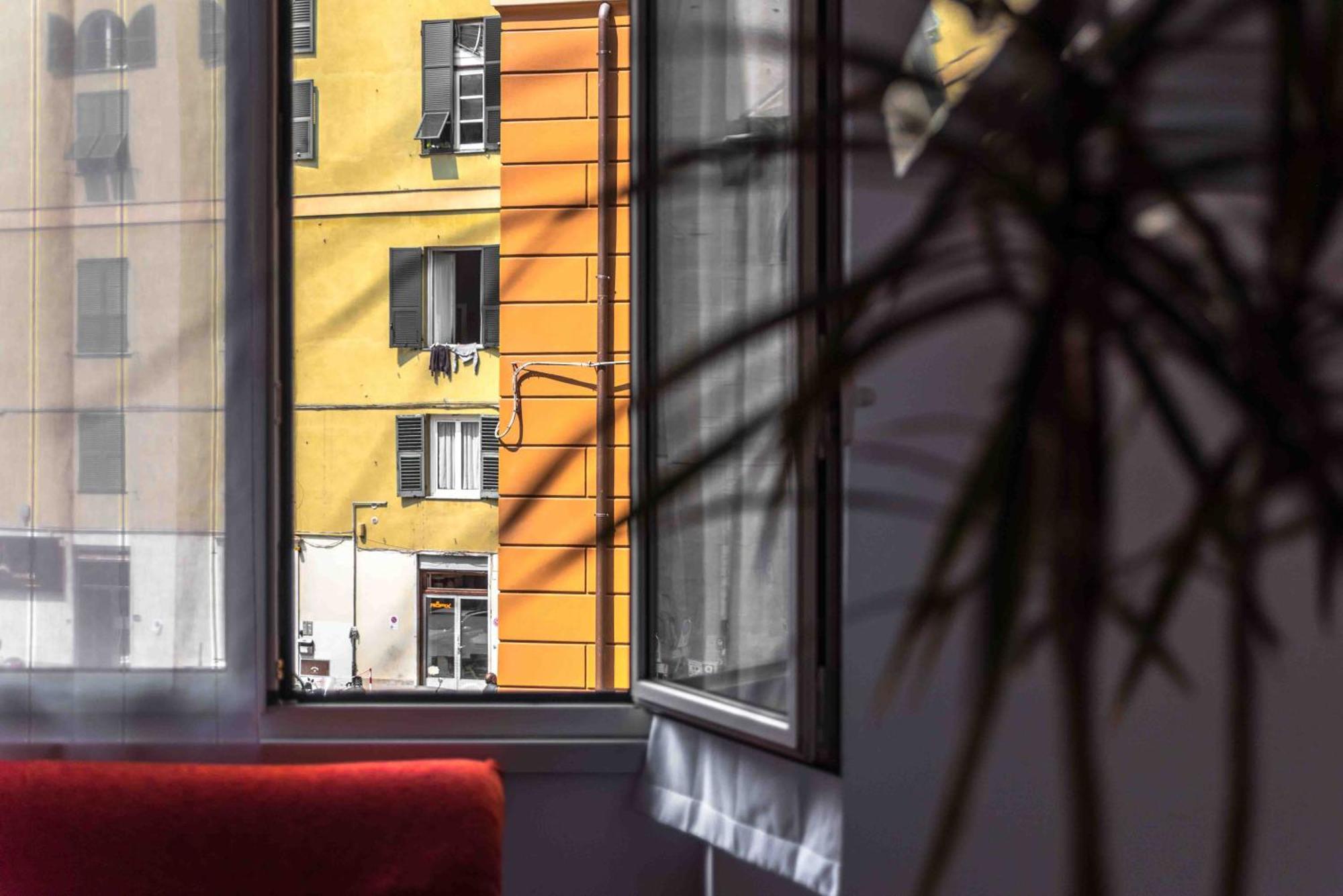 A Due Passi Dall'Acquario Parking Free Apartment Genoa